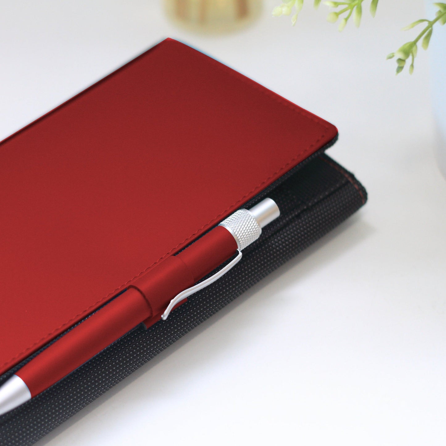 CITY TRAVEL WALLET (W/PEN)
