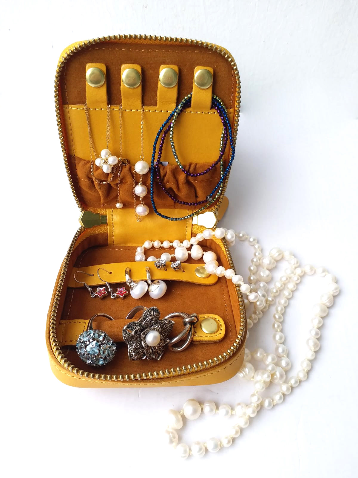 FLORENCE JEWELLERY ZIP CASE